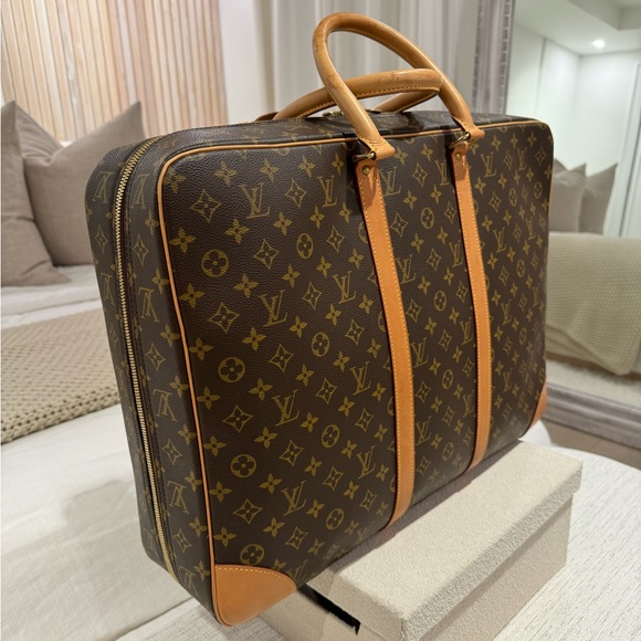 Louis Vuitton Porte Documents Voyage leather handbag - Picture 4 of 12